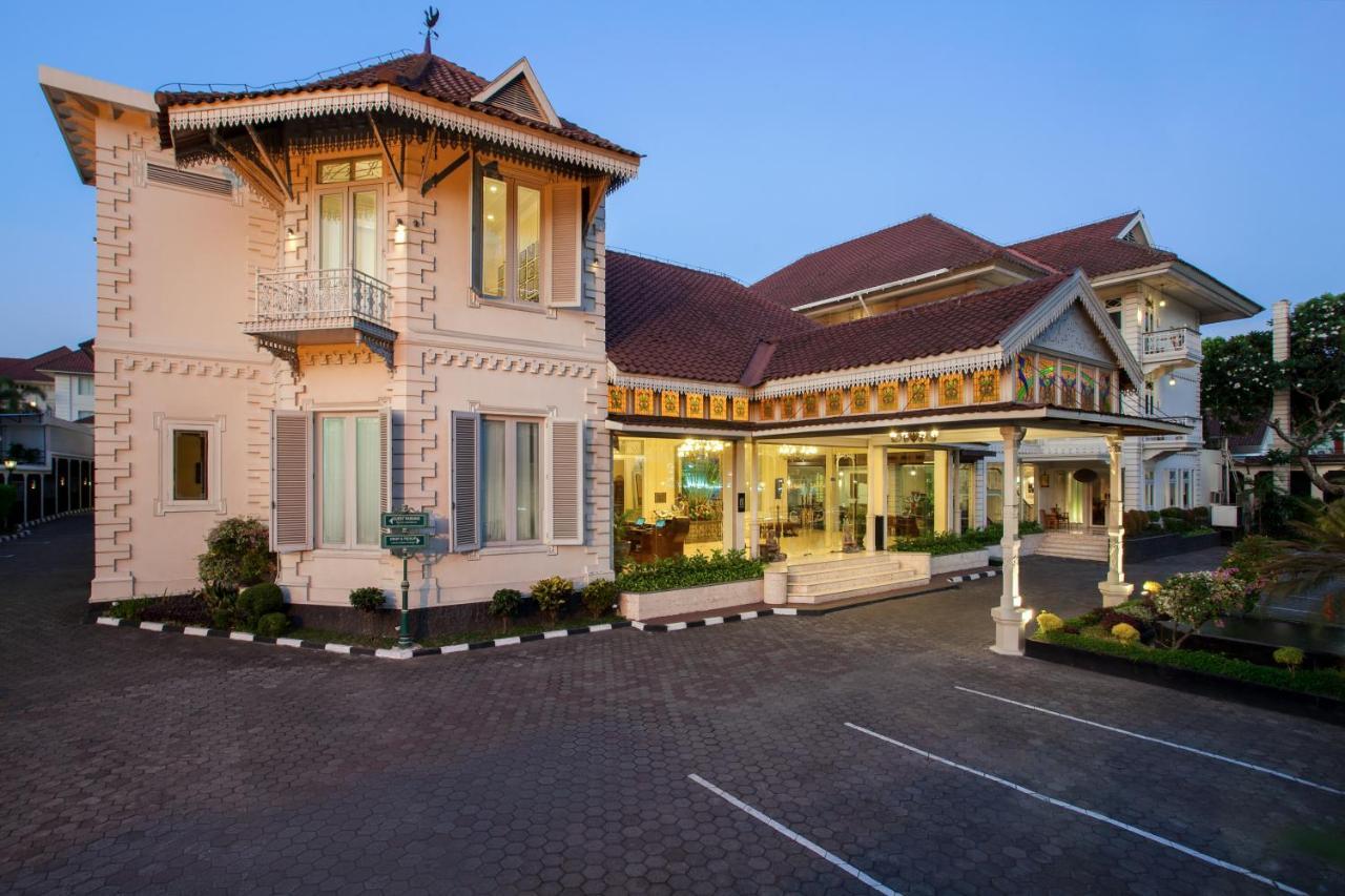 The Phoenix Hotel Yogyakarta - Handwritten Collection Джокякарта Екстериор снимка